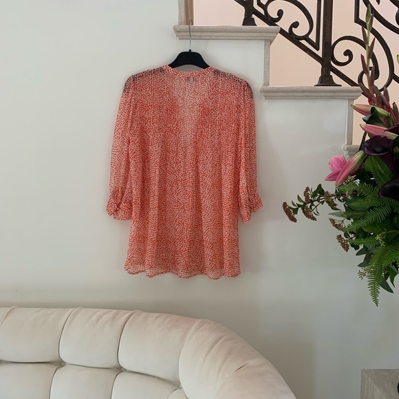 Joie: Silk Button down Blouse Sz: XS - Picture 3 of 7